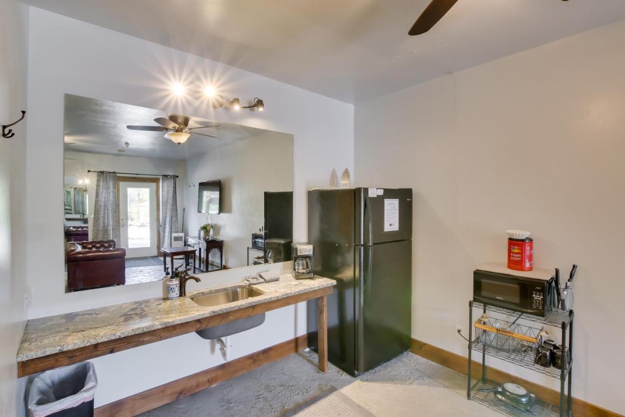 Lava Hot Springs Studio With Views, Walk To River Extérieur photo
